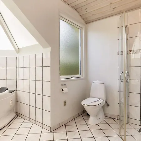 Holiday home 4 Star Holiday Home In Hals-By Traum Hals