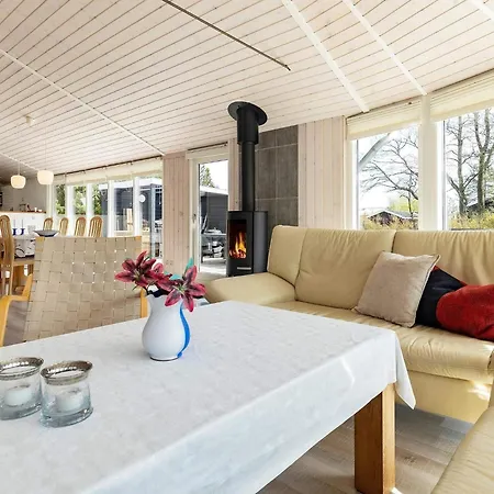 4 Star Holiday Home In Hals-By Traum *