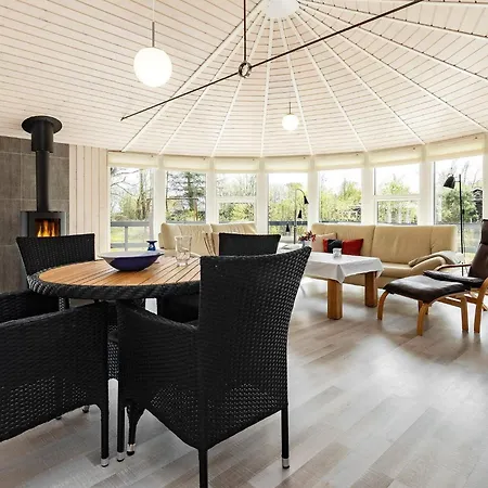 4 Star Holiday Home In Hals-By Traum Holiday home